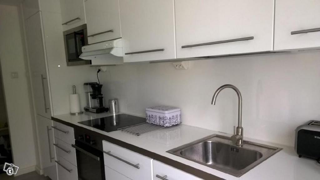 City Apartment Snellmaninkatu 22 A, Yksityinen Pistokkeellinen Paikoitus Sisaeltyy Hintaan Kuopio Phòng bức ảnh