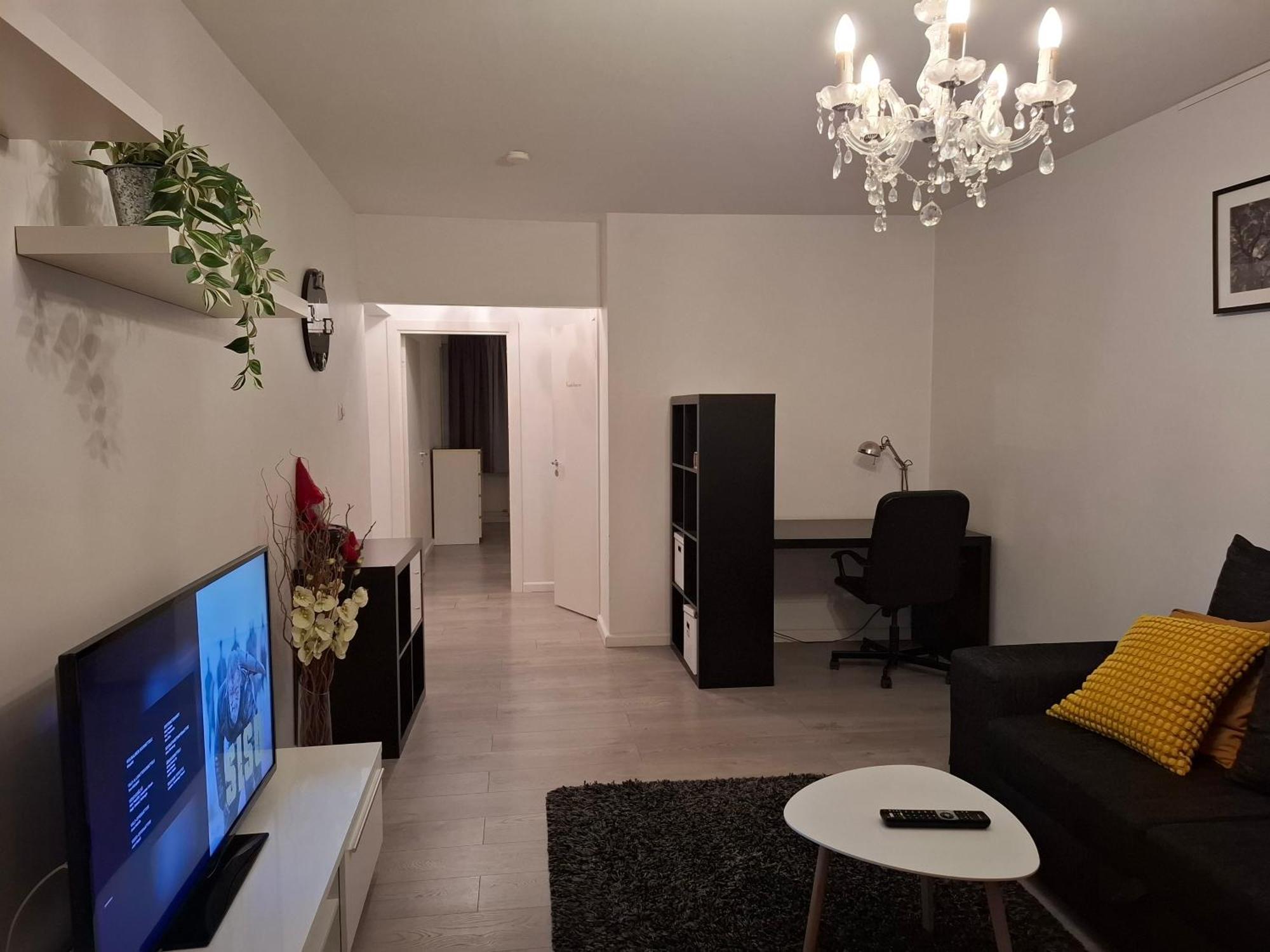 City Apartment Snellmaninkatu 22 A, Yksityinen Pistokkeellinen Paikoitus Sisaeltyy Hintaan Kuopio Ngoại thất bức ảnh